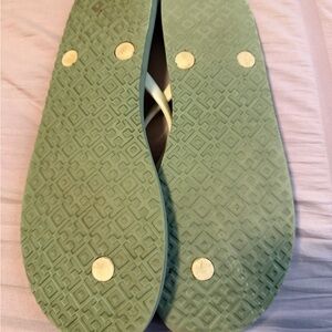 Green Rubber Flip Flops - Simple Casual Sandals